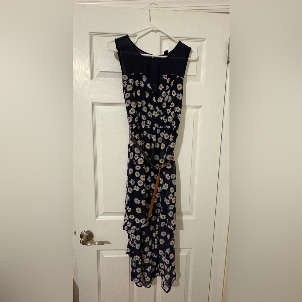 Forever 21 Daisy High-Low Maxi Dress